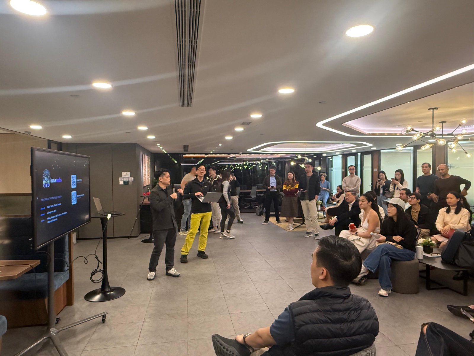 Hanley and Jason presenting Lunatechs community intro